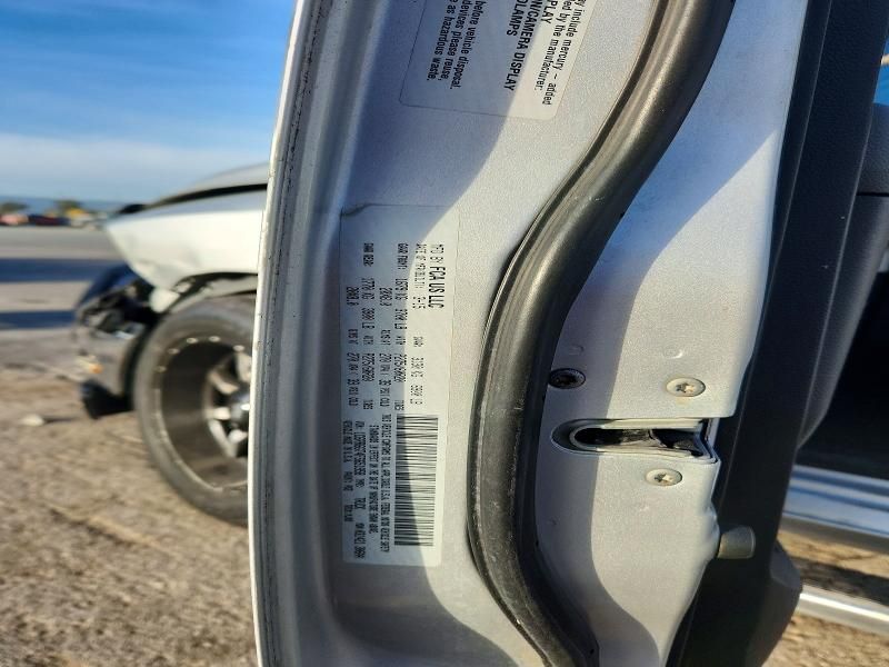 2015 Dodge Ram 1500 slt