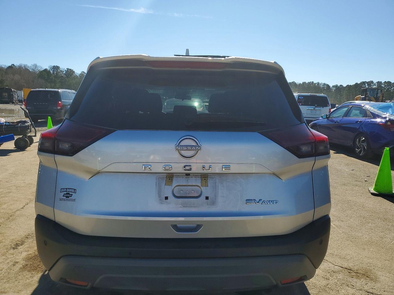 2023 Nissan Rogue sv