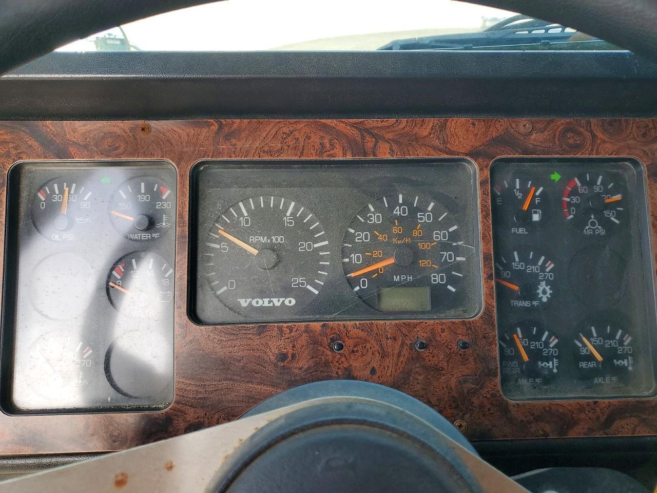 1998 Volvo ACL Dump Truck