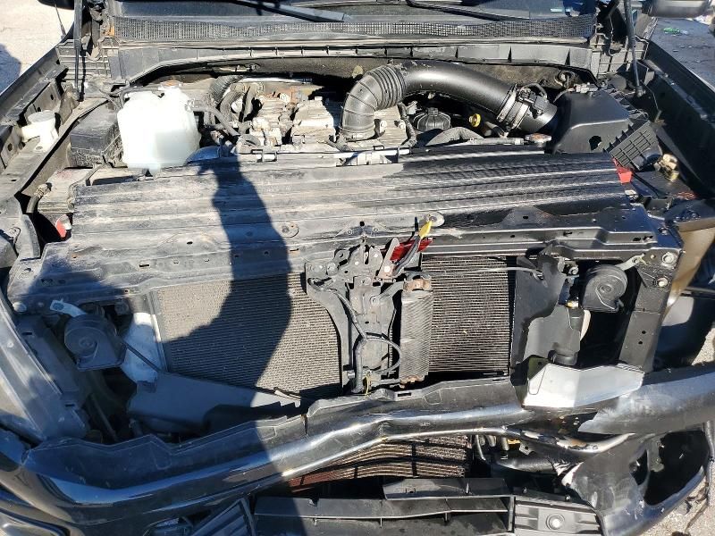 2018 Nissan Titan xd sl