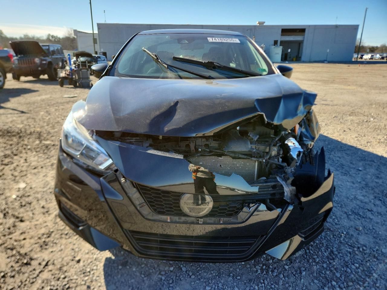 2022 Nissan Versa sv