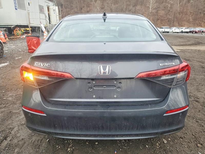 2022 Honda Civic Touring