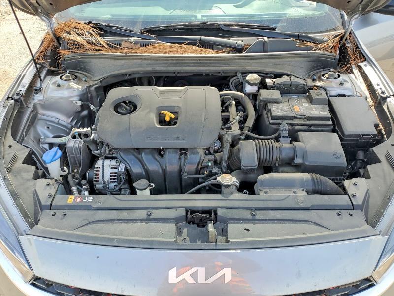 2023 KIA Forte gt Line