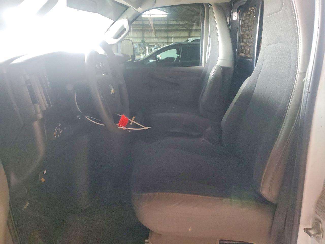 2019 Chevrolet Express G2500 Utility / Service Van