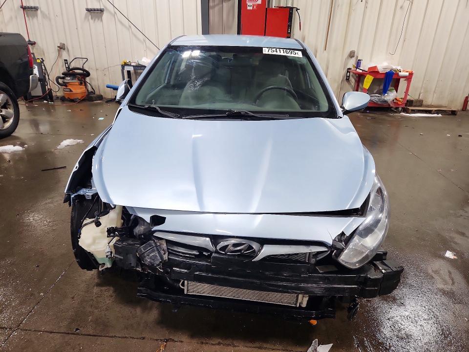 2012 Hyundai Accent gls