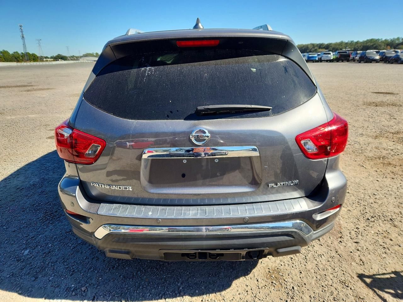 2020 Nissan Pathfinder Platinum