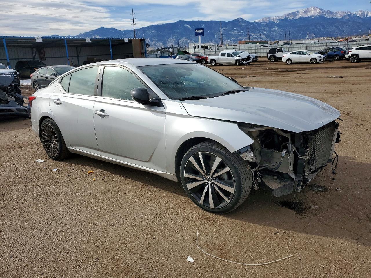 2022 Nissan Altima sr