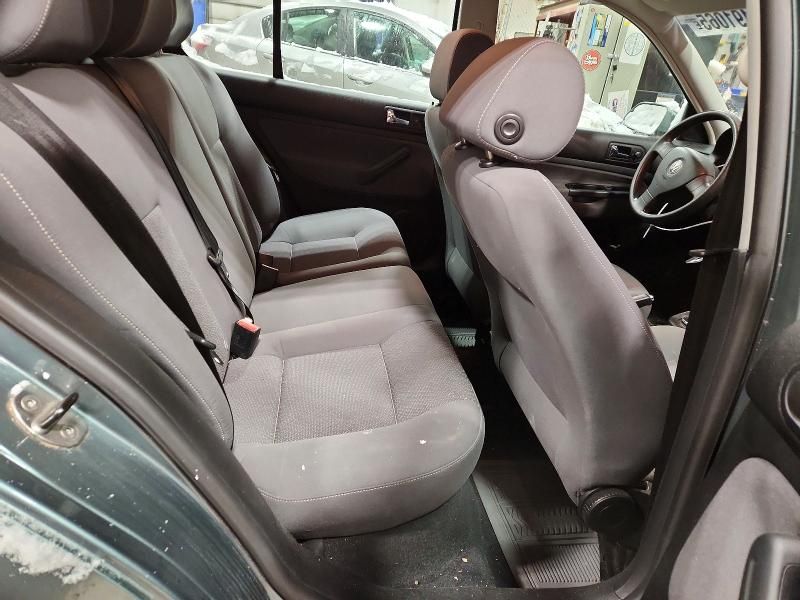 2010 Volkswagen City Golf