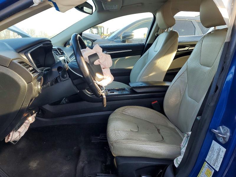 2018 Ford Fusion Titanium/platinum hev