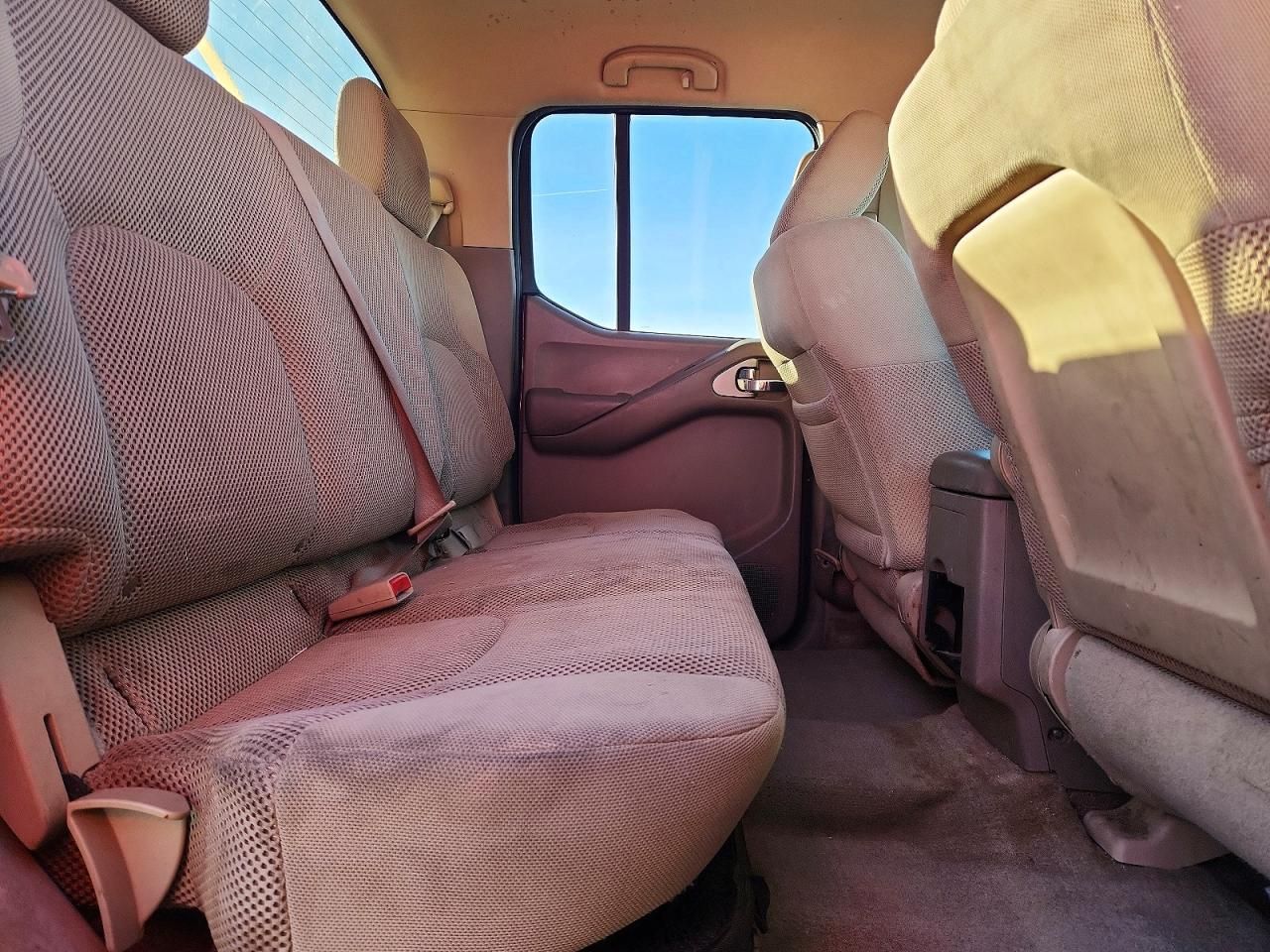 2011 Suzuki Equator Sport