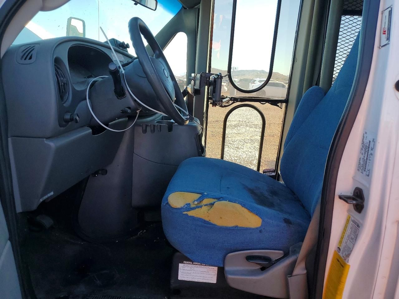 2005 Ford Econoline E350 Super Duty Van