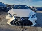 2022 Lexus ES
