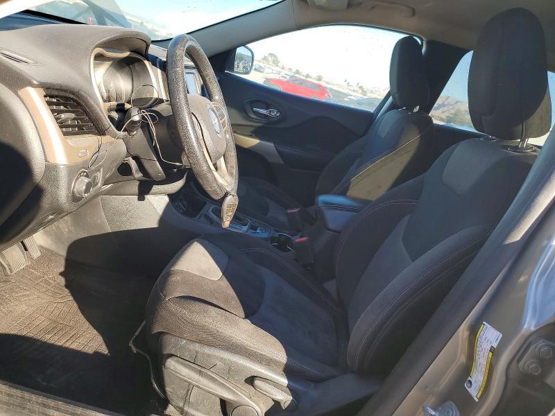 2017 Jeep Cherokee Sport