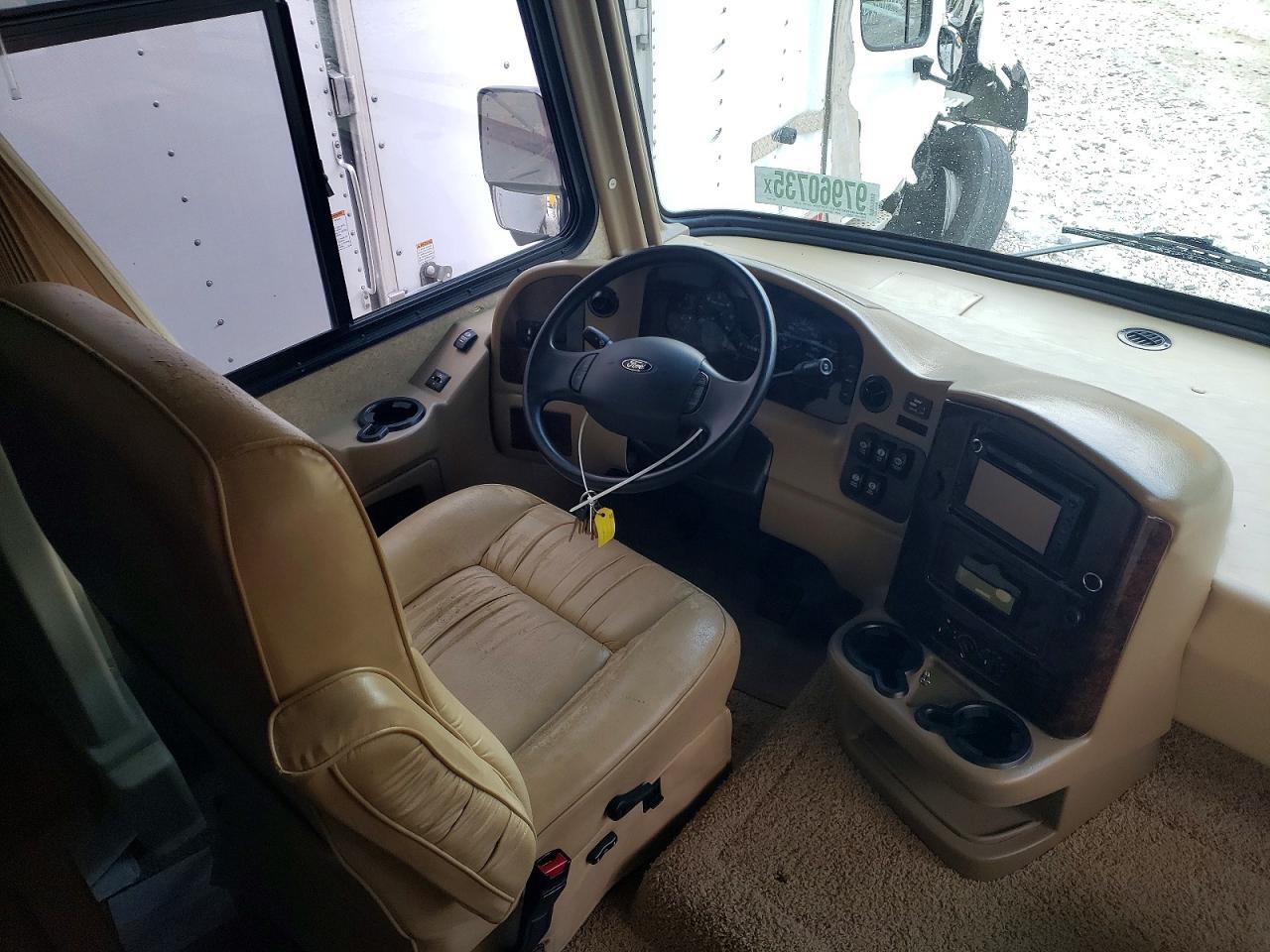 2013 Ford Motorhome Chassis Recreational Vehicle