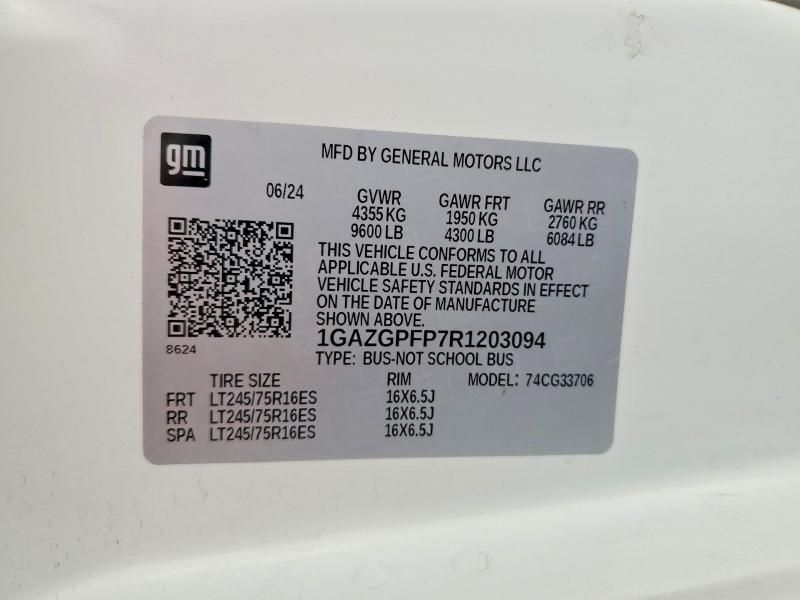 2024 Chevrolet Express G3500 LT