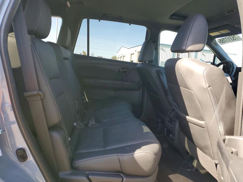 2023 Honda Passport Elite