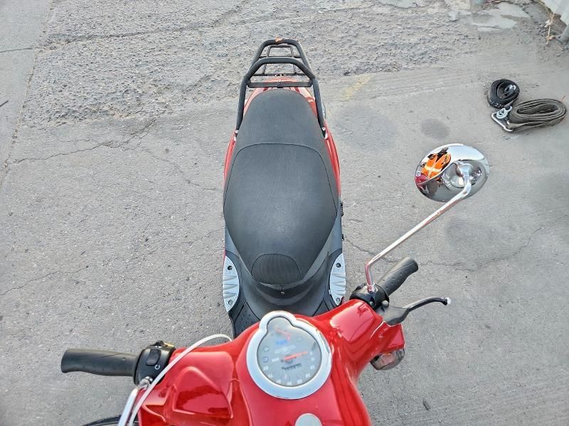 2009 Genuine Scooter Co. Buddy 125