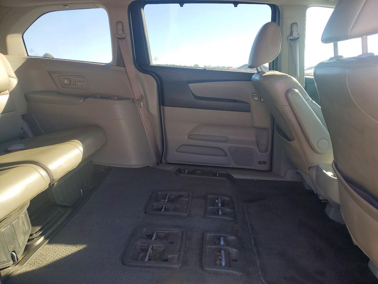 2012 Honda Odyssey exl