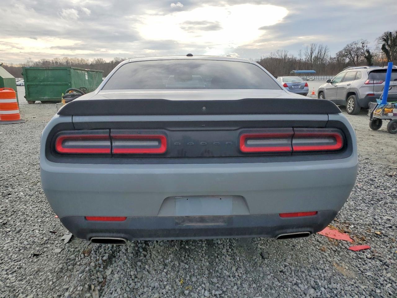 2021 Dodge Challenger sxt