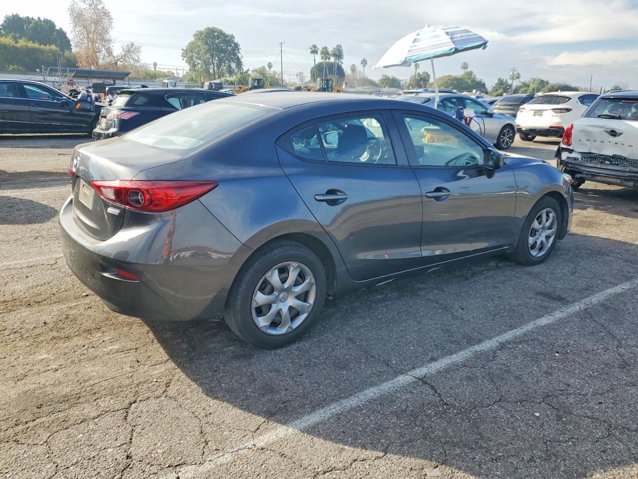 2017 Mazda 3 Sport