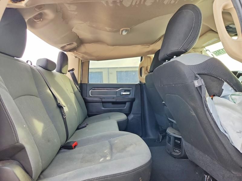 2020 Dodge Ram 2500 big Horn