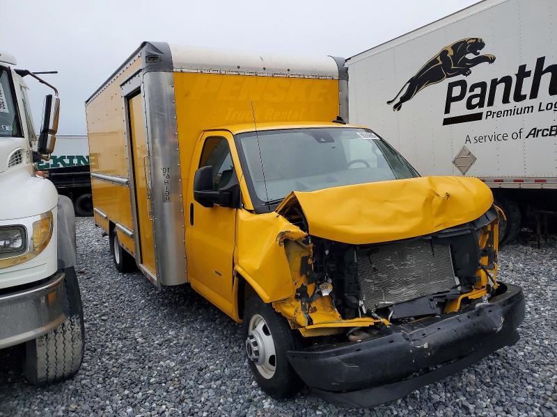 2022 GMC Savana Cutaway G3500