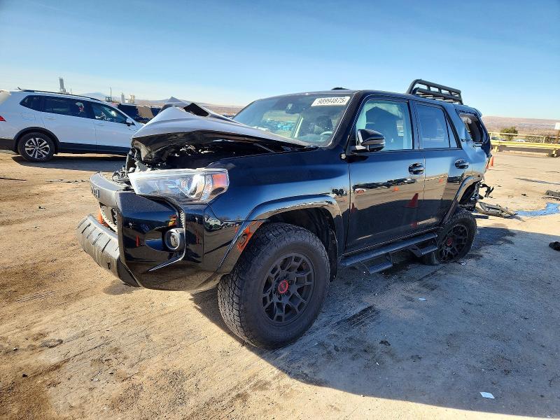 2023 Toyota 4runner se