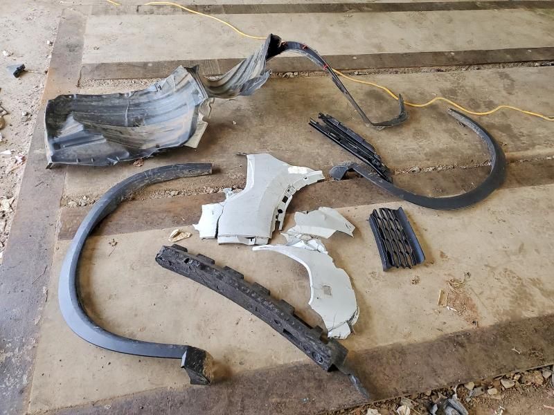 2024 Mitsubishi Outlander es