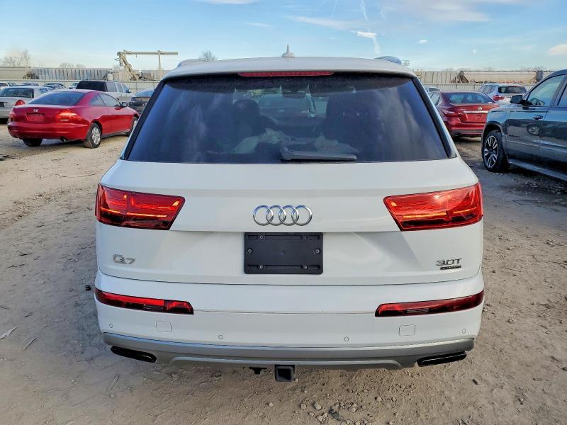2018 Audi Q7 Prestige