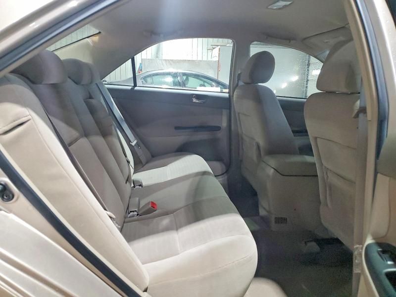 2006 Toyota Camry le