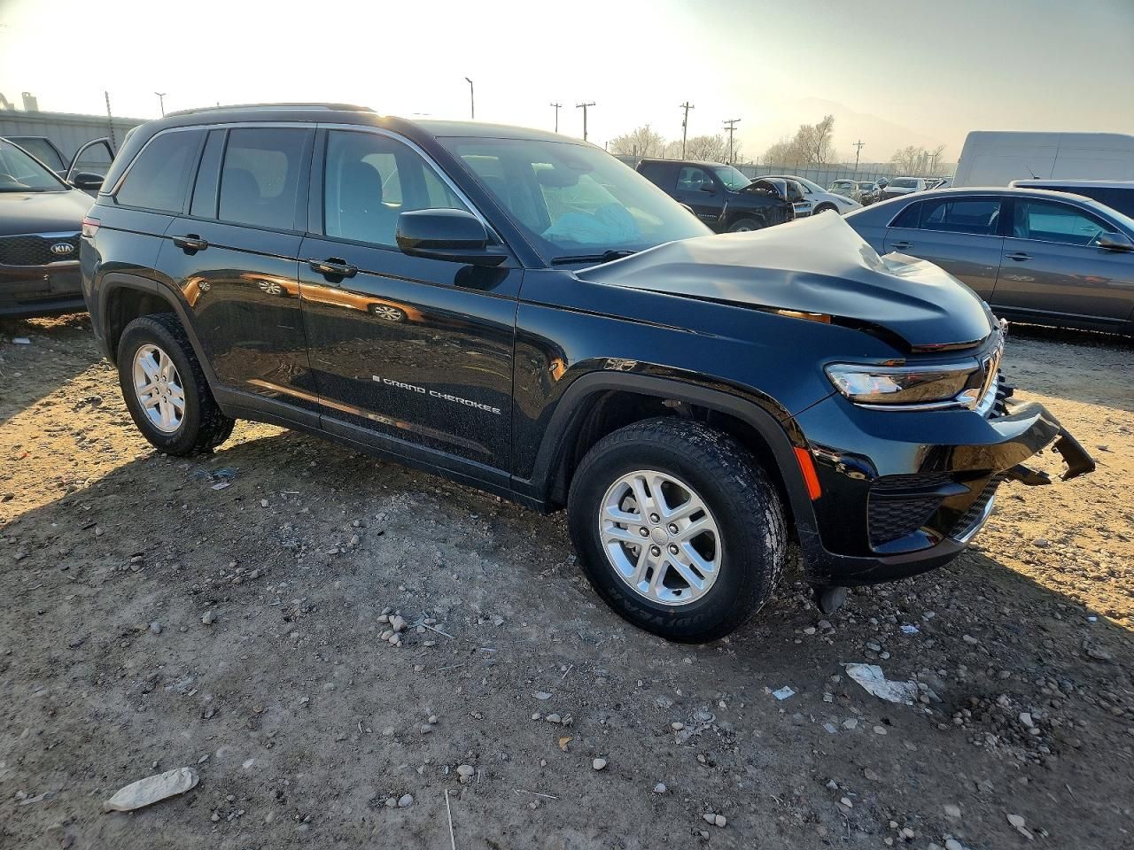 2023 Jeep Grand Cherokee Laredo
