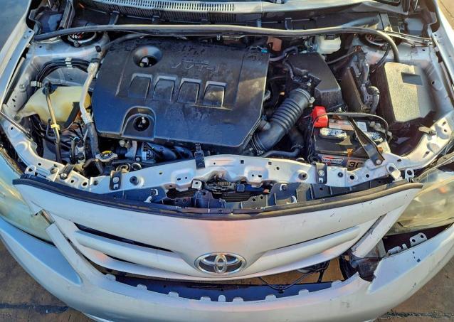 2013 Toyota Corolla l