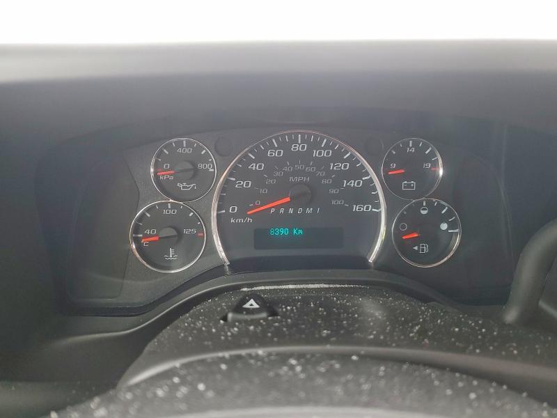 2025 Chev Express G2500