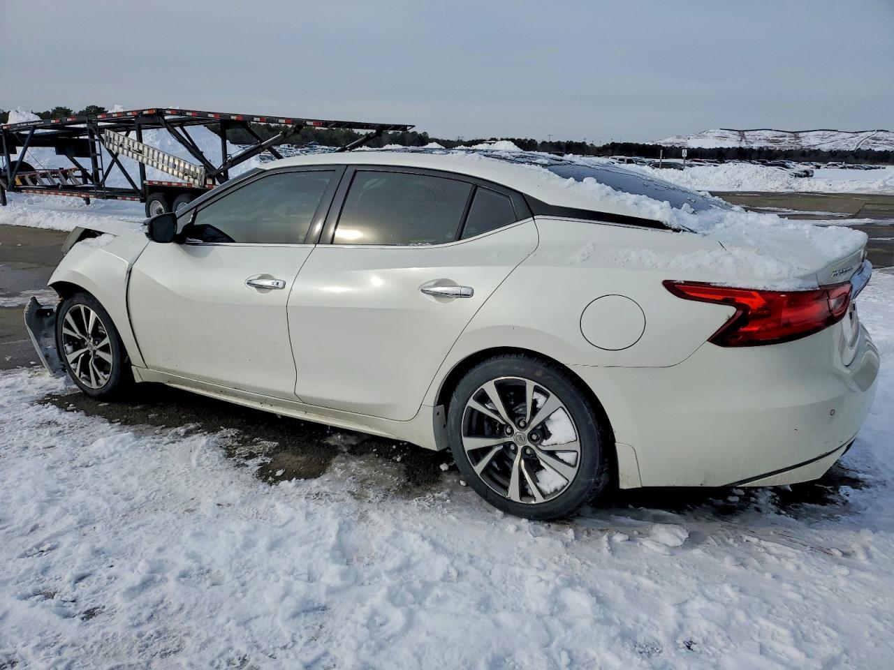 2016 Nissan Maxima