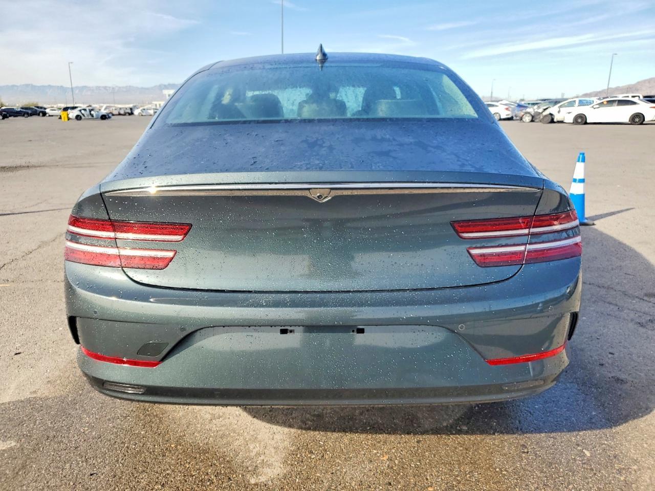 2023 Genesis G80