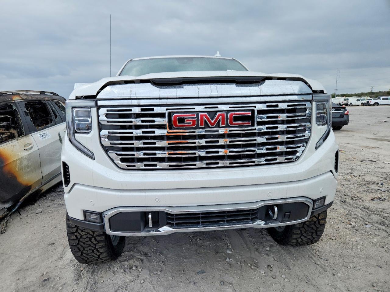 2024 GMC Sierra C1500 Denali