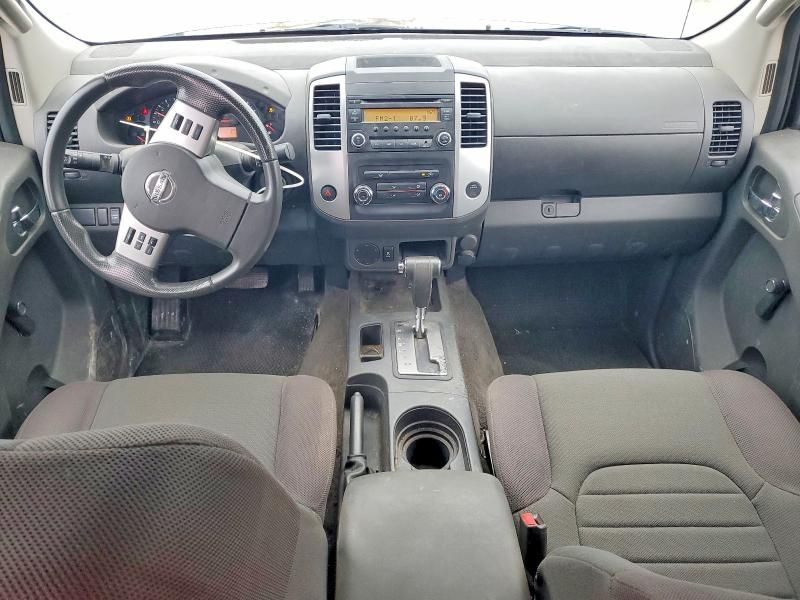 2016 Nissan Frontier s