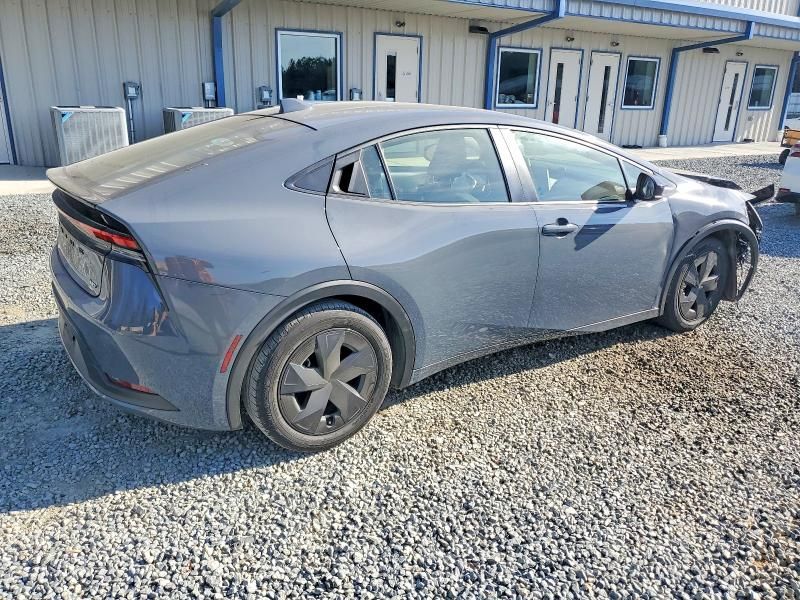 2025 Toyota Prius le