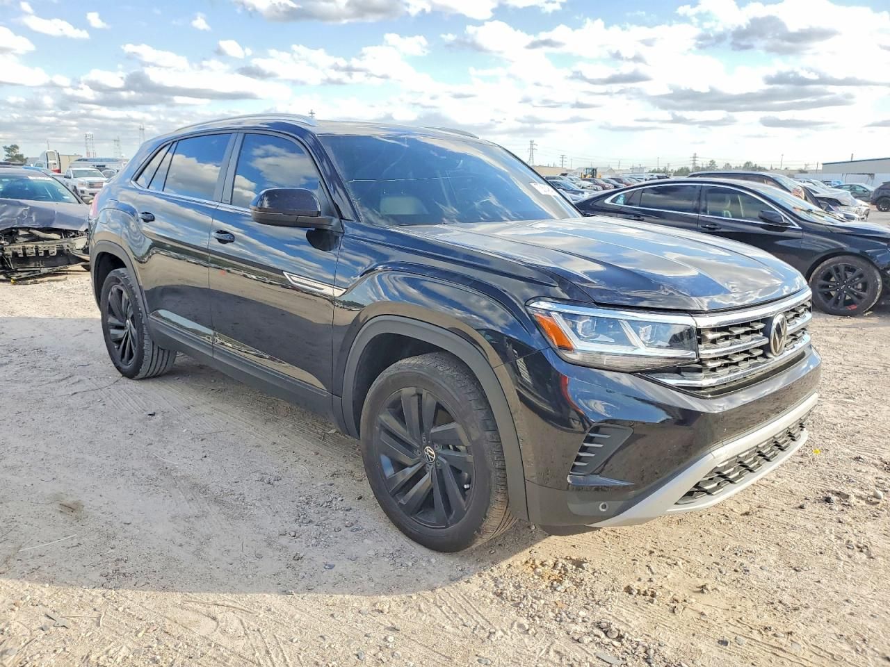2023 Volkswagen Atlas Cross Sport se