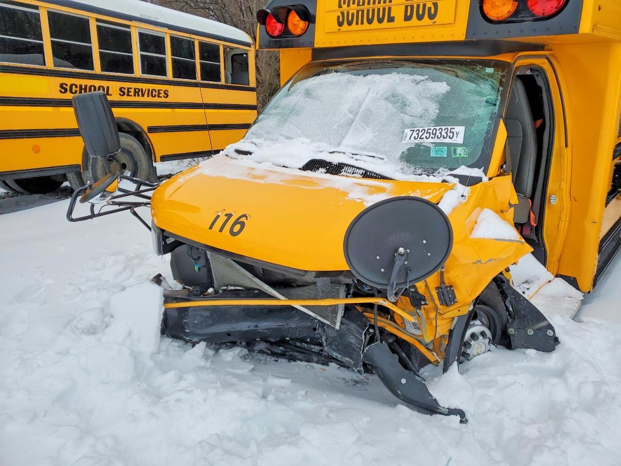 2023 Chevrolet Express G4500