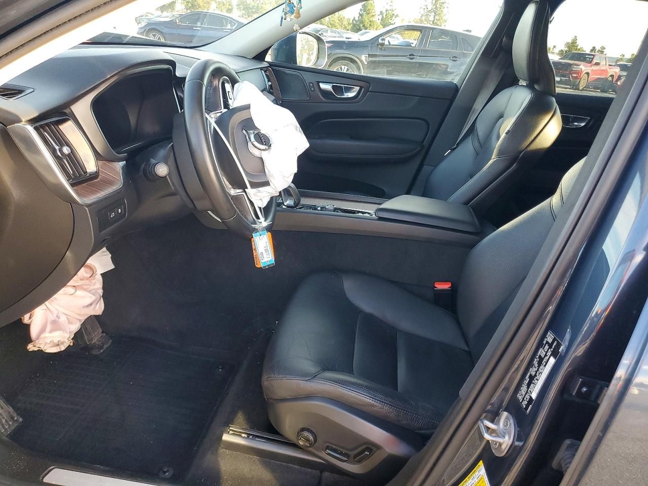 2023 Volvo Xc60 Plus