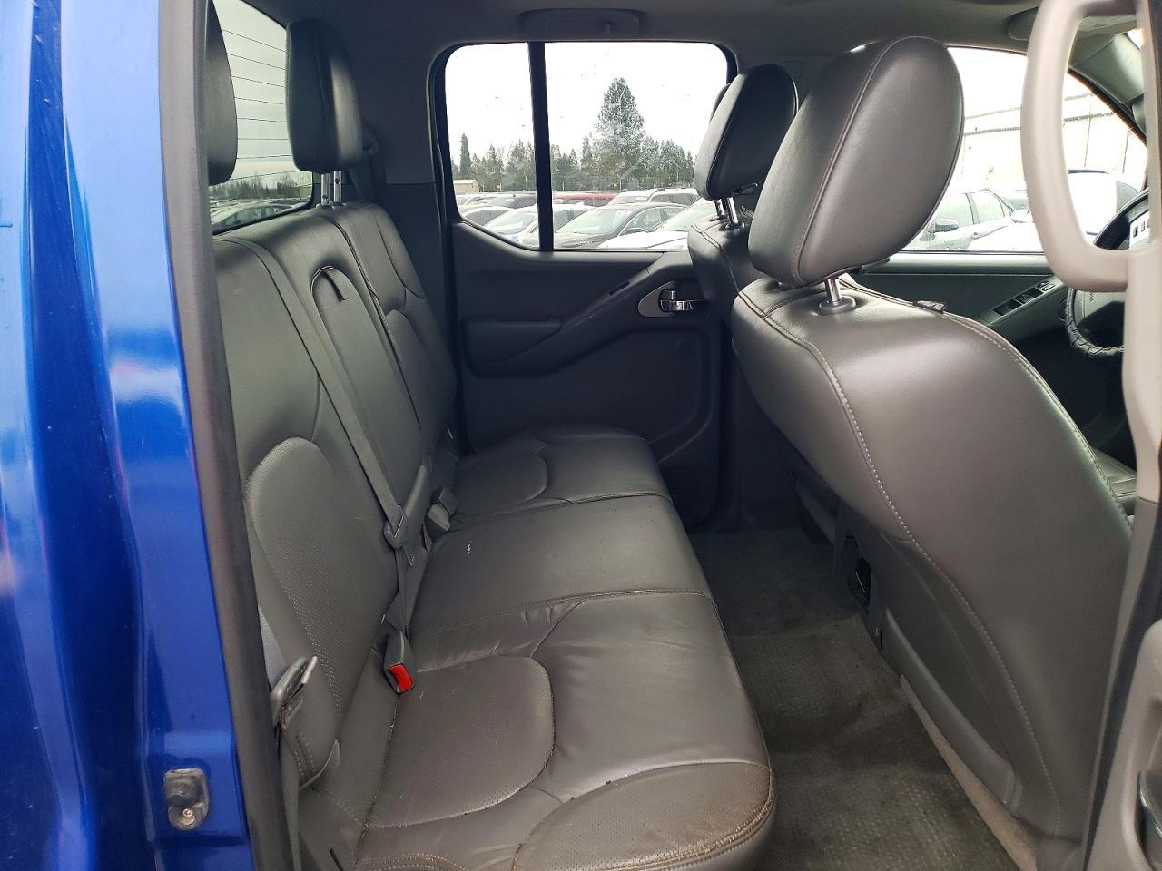 2012 Nissan Frontier s