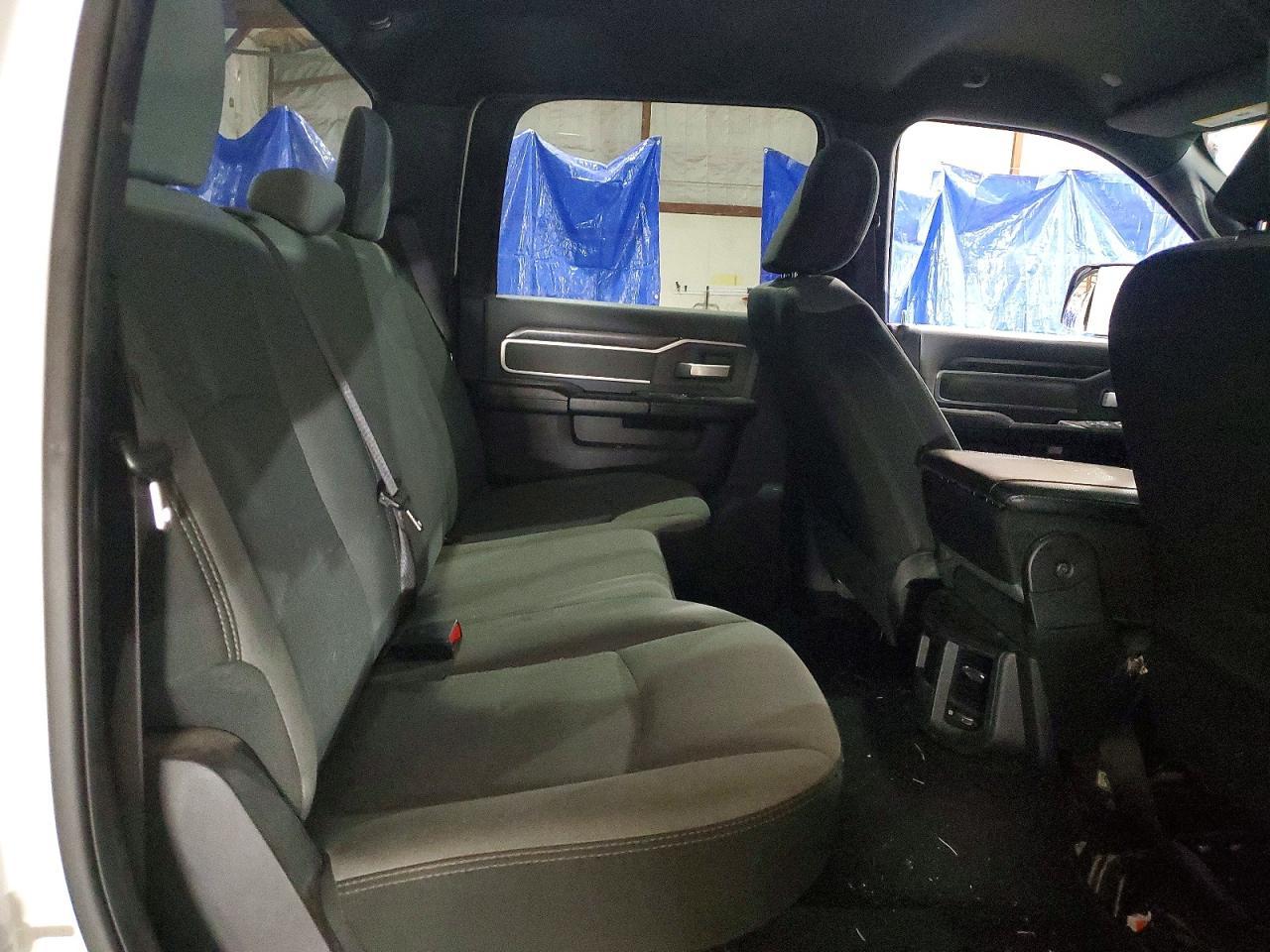 2022 Dodge Ram 2500 big Horn/lone Star