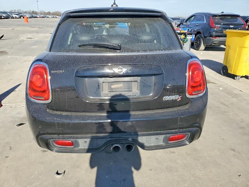 2018 Mini Cooper s