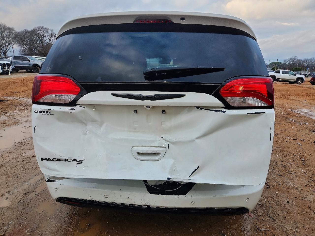 2019 Chrysler Pacifica Touring l