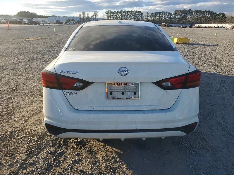 2019 Nissan Altima s