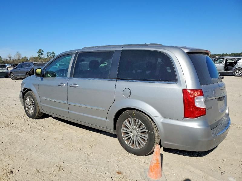 2016 Chrysler Town & Country Touring l