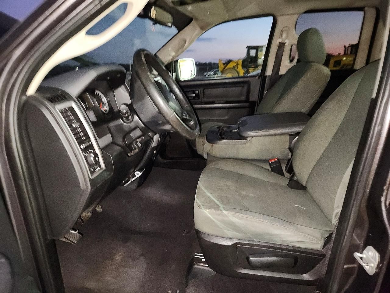 2015 Dodge Ram 1500 st