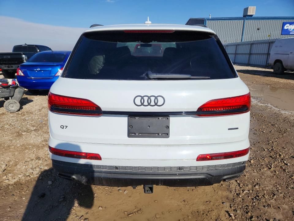 2025 Audi Q7 Premium Plus