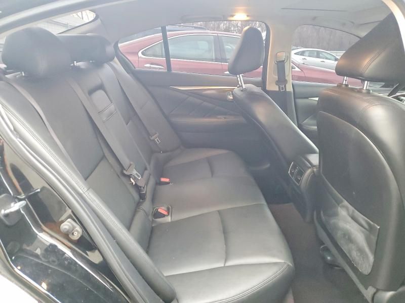 2018 Infiniti Q50 Luxe